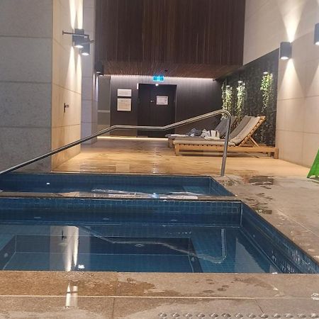 L4608 Good View, Southencross,Free Steam And Dry Sanua,Pool,Gym Apartman Melbourne Kültér fotó